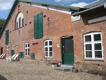 5 Beds